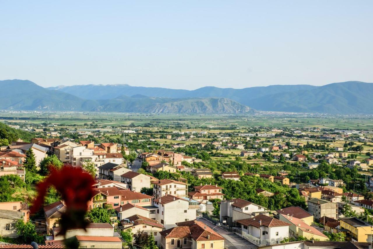 Lavistadeisogni Muranuove Celano Exteriör bild