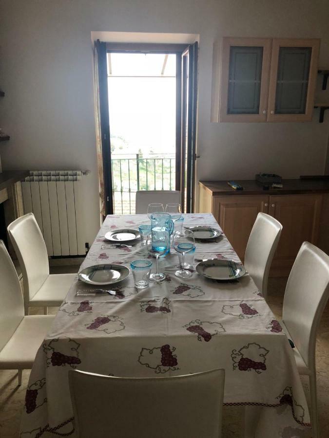 Lavistadeisogni Muranuove Celano Exteriör bild
